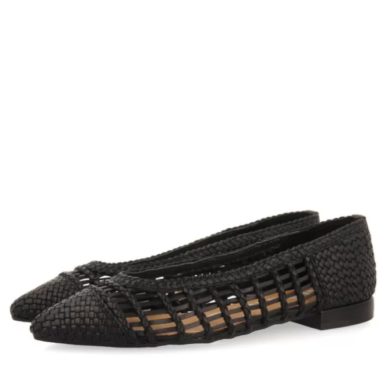 Gioseppo Ballet Pumps*Sagada Women'S Black Braided Leather Ballet Flats With Tie