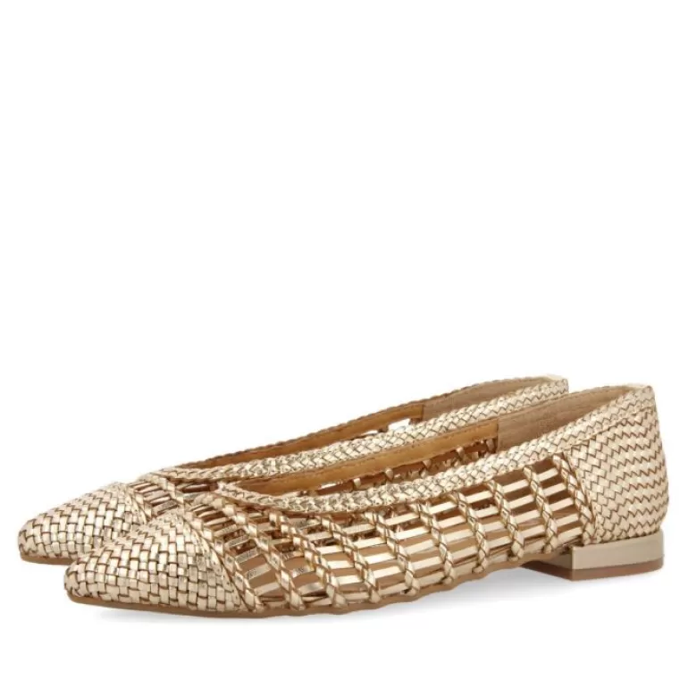 Gioseppo Ballet Pumps*Sagada Women'S Gold Braided Leather Ballet Flats With Tie